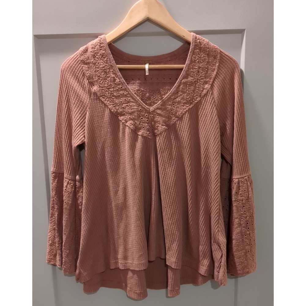 Free People‎ Women's Parisian Nights Sayulita Rose Bell Sleeve Eyelet Shirt XS